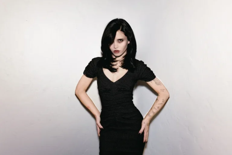 Nessa Barrett live at Klub Stodoła, Warsaw 2027
